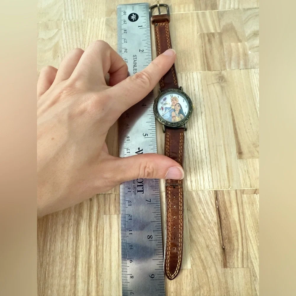 Vintage Timex Disney Pocahontas rotating leaves watch NEW BATTERY
